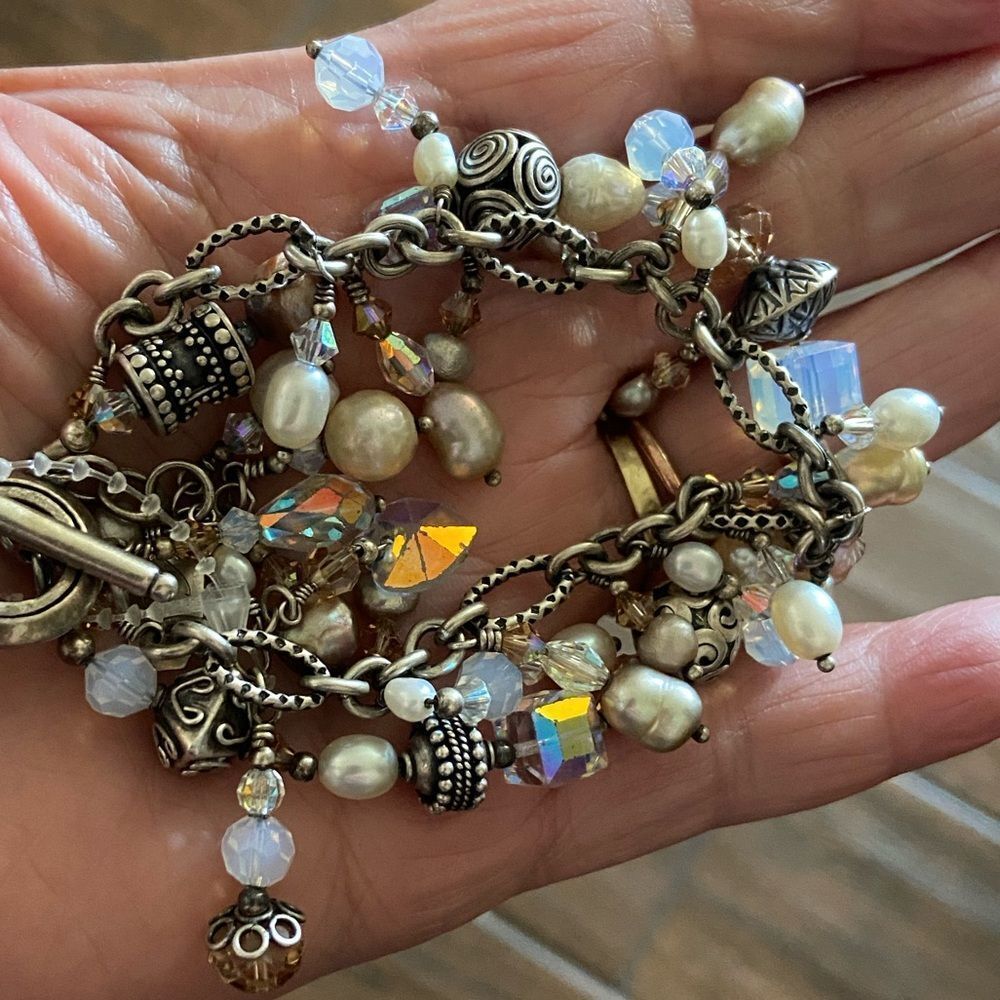 Tres Jolie Accessories Silver and Pearl Charm Bracelet